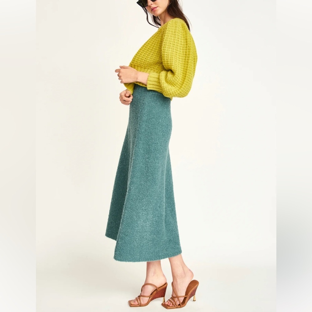 Mirth ESTES BOUCLE SKIRT IN SPRUCE sz L - Picture 3 of 11